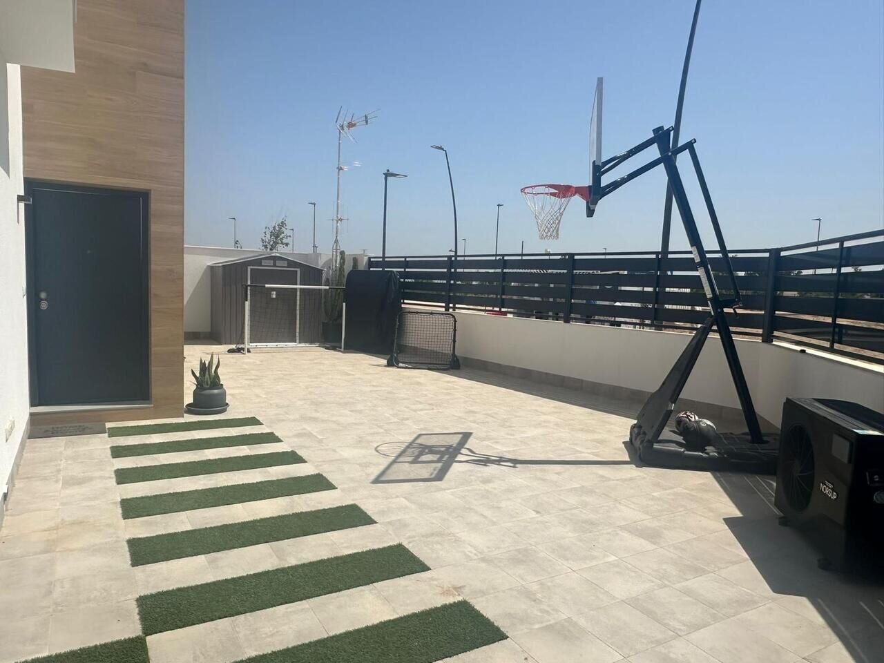 3-Bedroom Villa in Roldán, Torre - Pacheco - Image 41