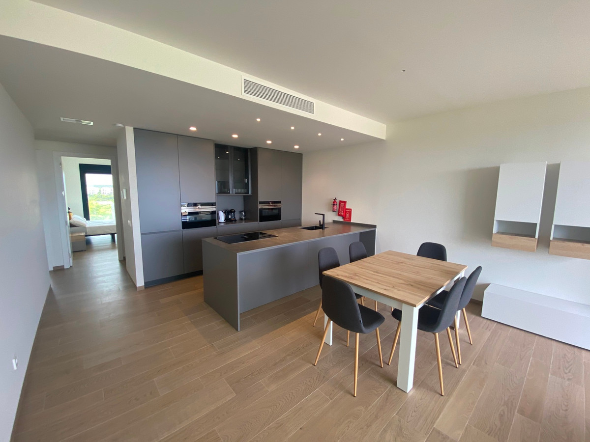 2-Bedroom Ground Floor Apartment in Las Colinas Golf, San... - Image 23