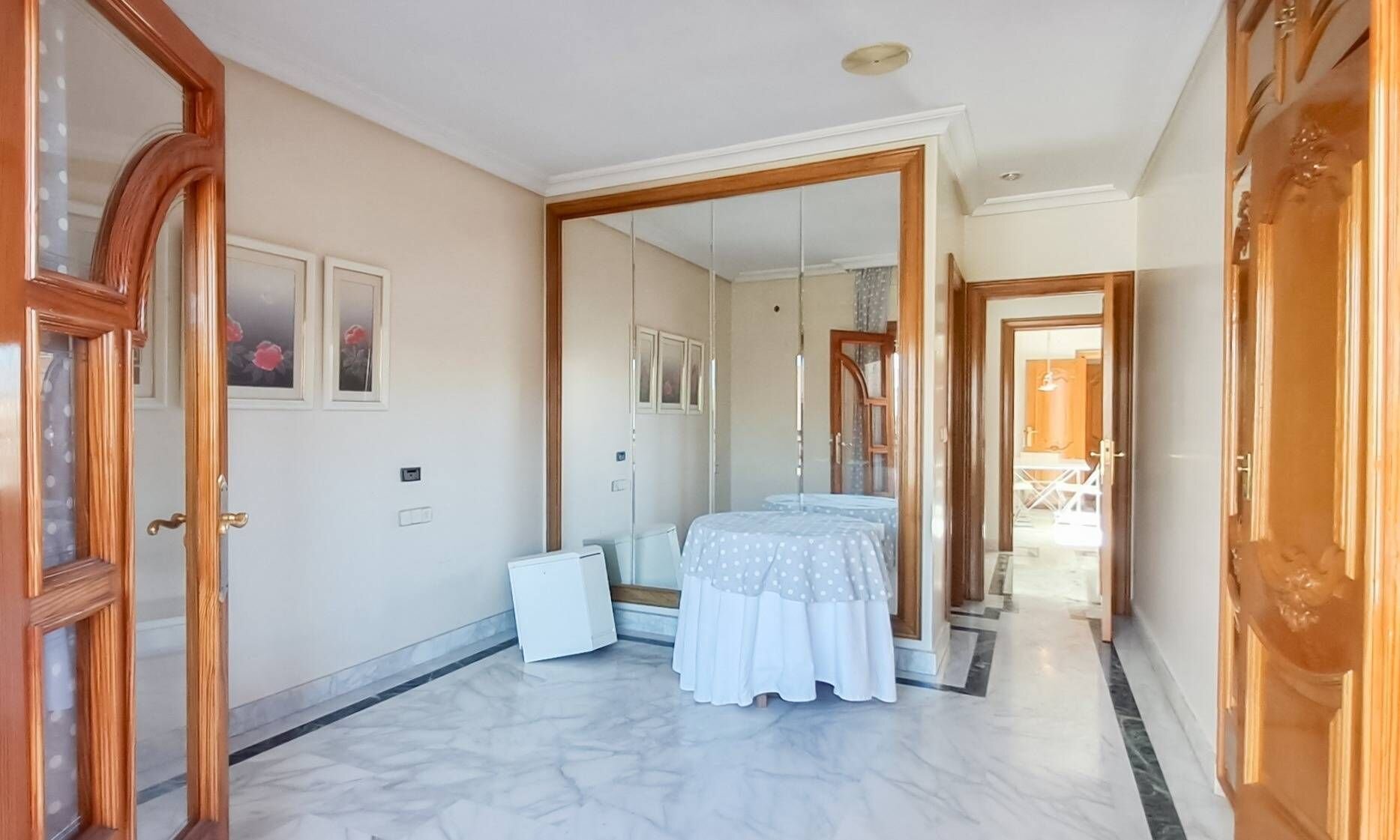 6-Bedroom Apartment in Lo Pagán, San Pedro del Pinatar - Image 13