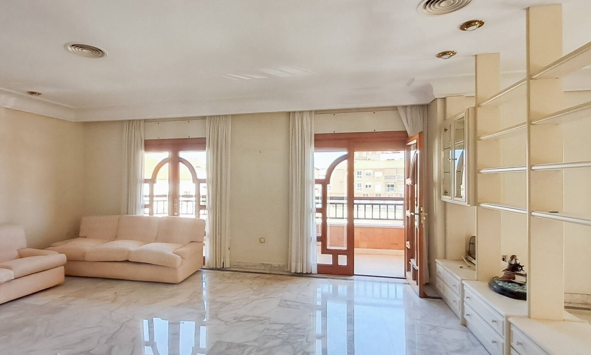6-Bedroom Apartment in Lo Pagán, San Pedro del Pinatar - Image 25