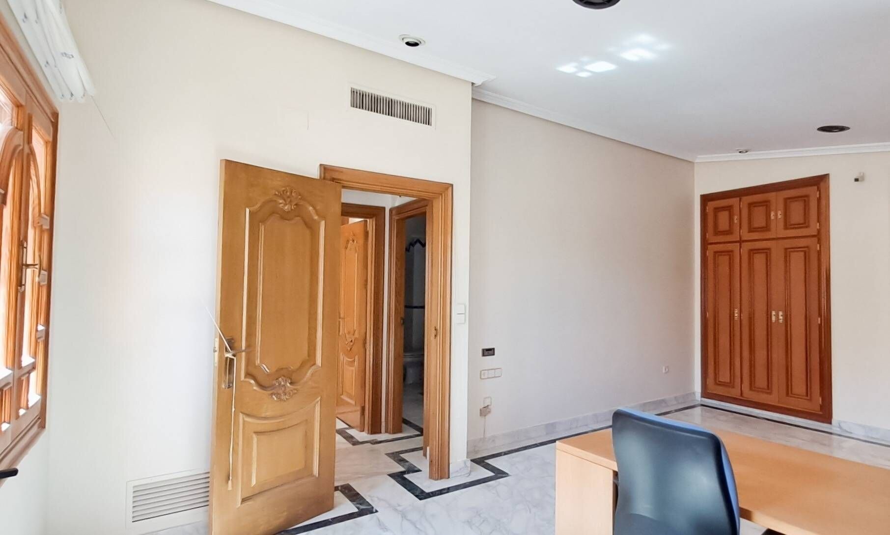 6-Bedroom Apartment in Lo Pagán, San Pedro del Pinatar - Image 28