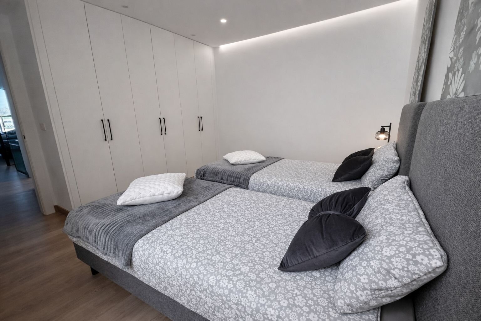 3-Bedroom House in Comunidad Valenciana, Dolores - Image 12