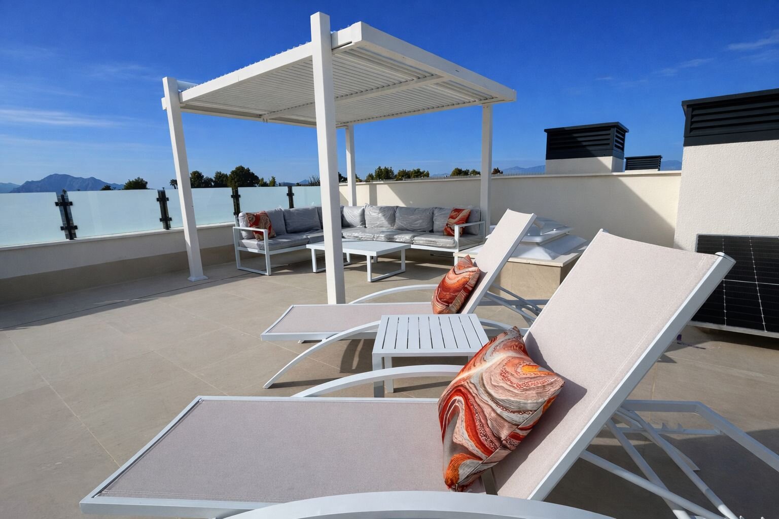3-Bedroom House in Comunidad Valenciana, Dolores - Image 21