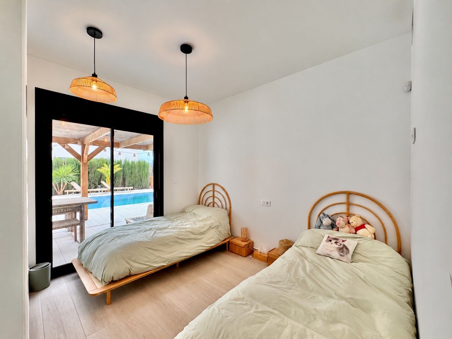 3-Bedroom Villa in Comunidad Valenciana, Algorfa - Image 12