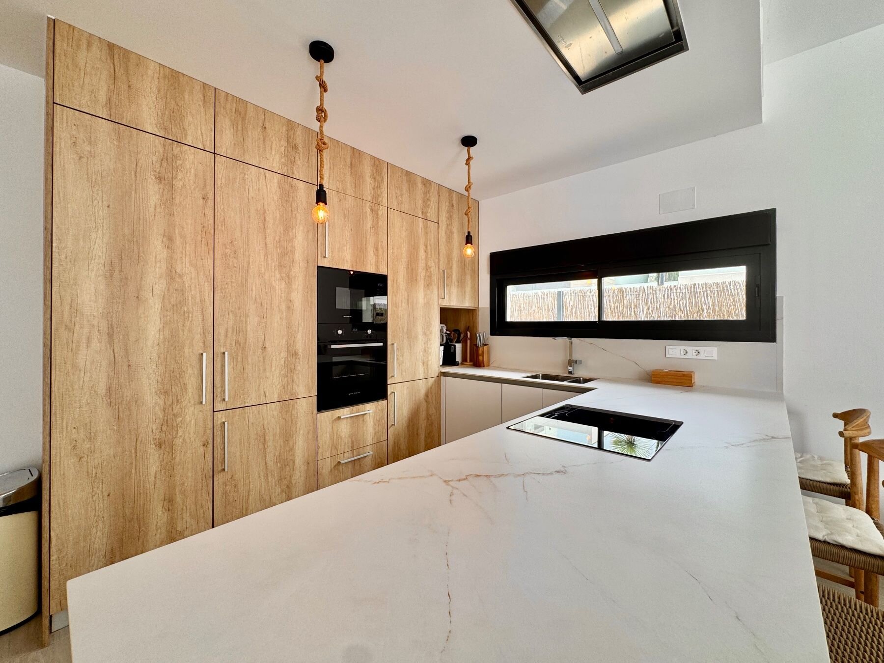 3-Bedroom Villa in Comunidad Valenciana, Algorfa - Image 18