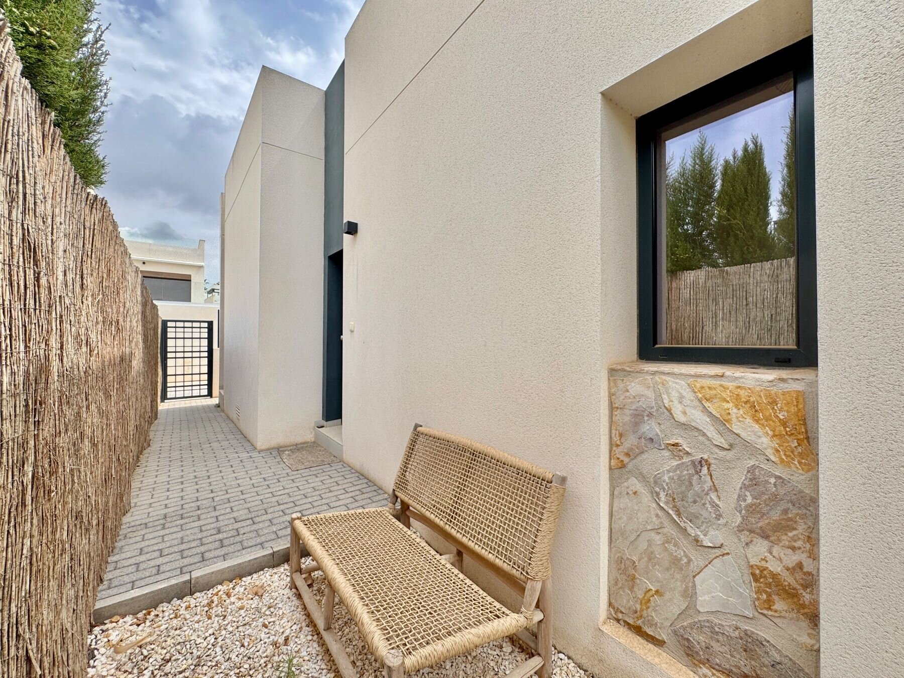 3-Bedroom Villa in Comunidad Valenciana, Algorfa - Image 34