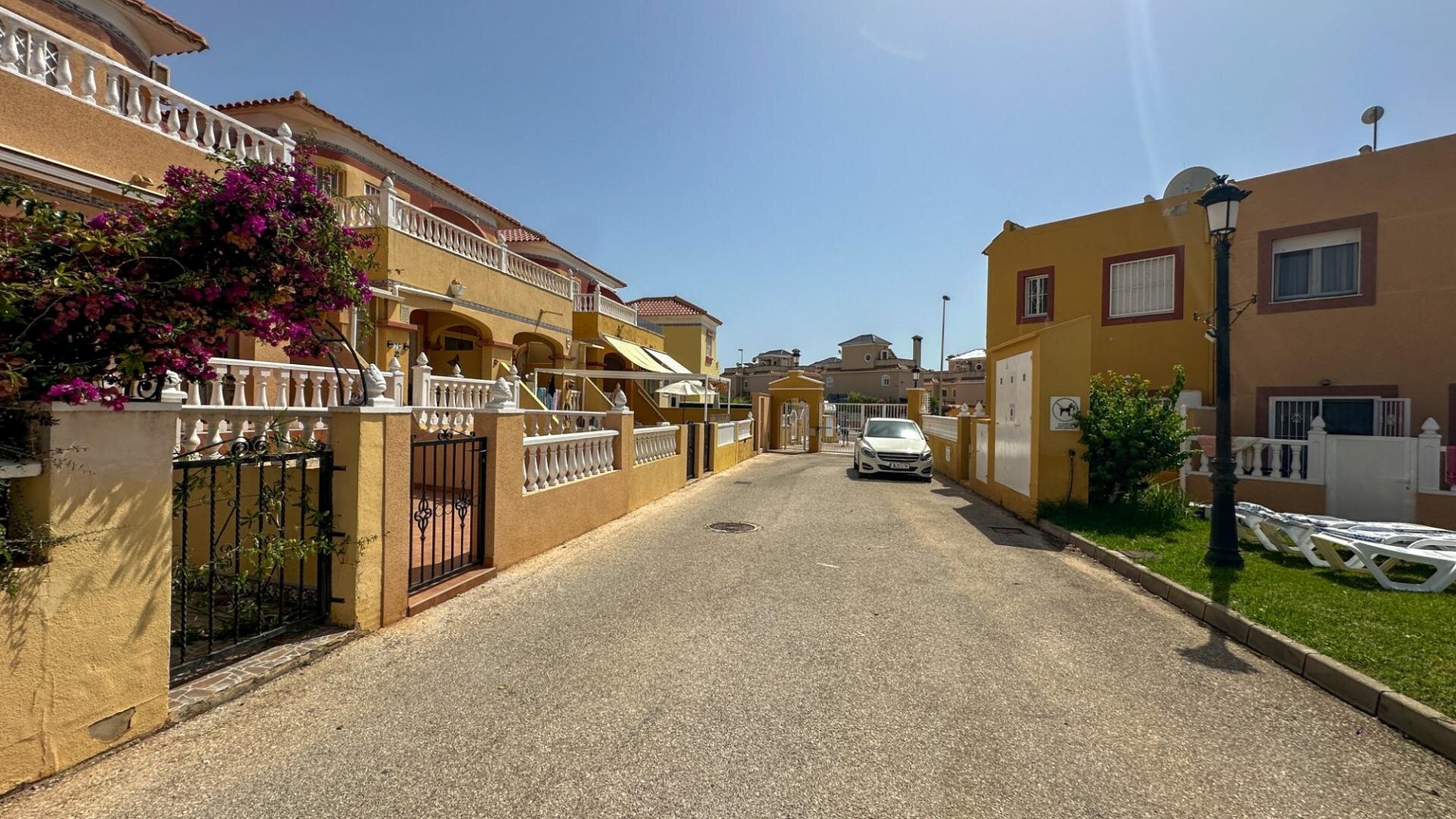 Dom z 2 Sypialniami w La Regia, Orihuela Costa - Image 36