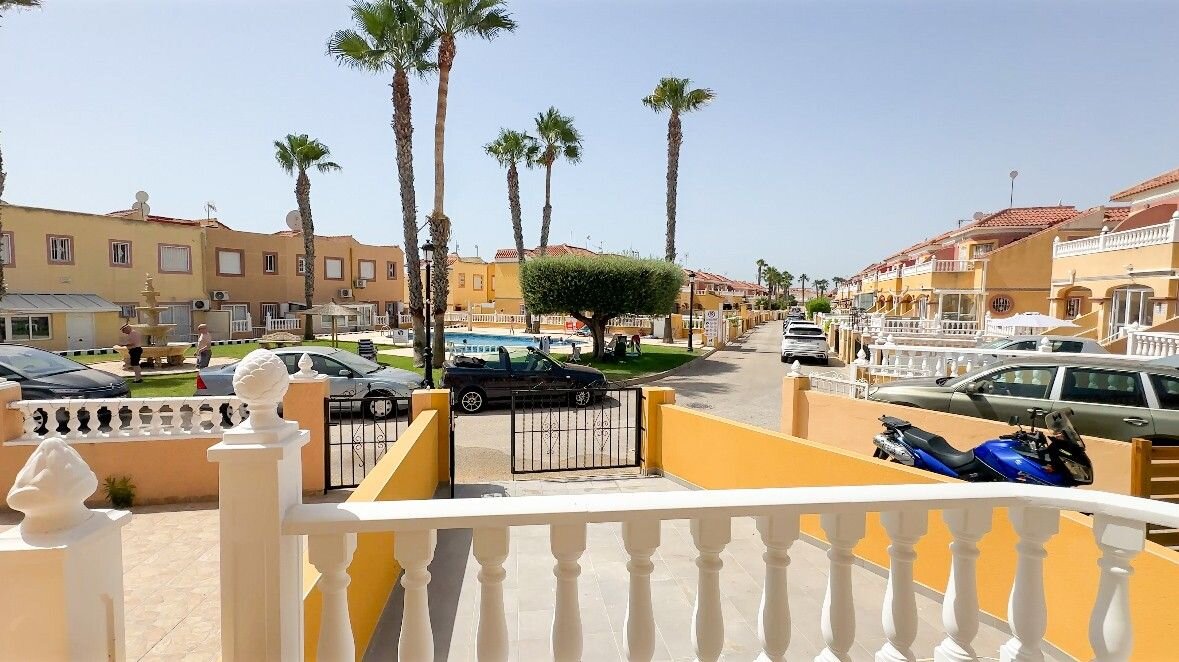 Dom z 2 Sypialniami w La Regia, Orihuela Costa - Image 4
