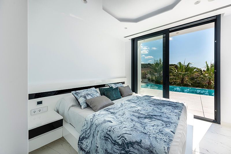 4-Bedroom Villa in Calpe - Image 15