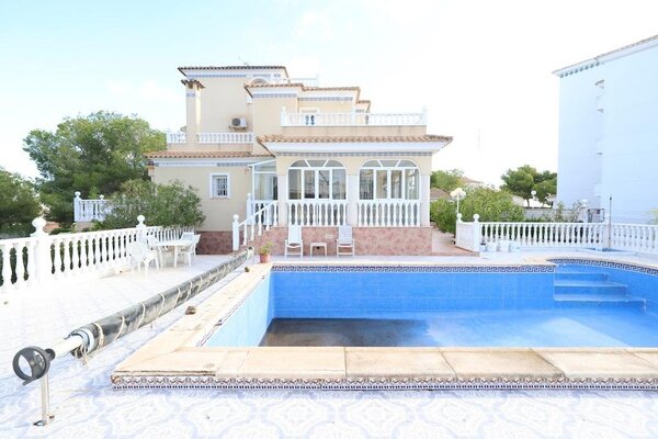 Villa de 5 Chambres à Lomas de Campoamor-las Ramblas, Orihuela Costa