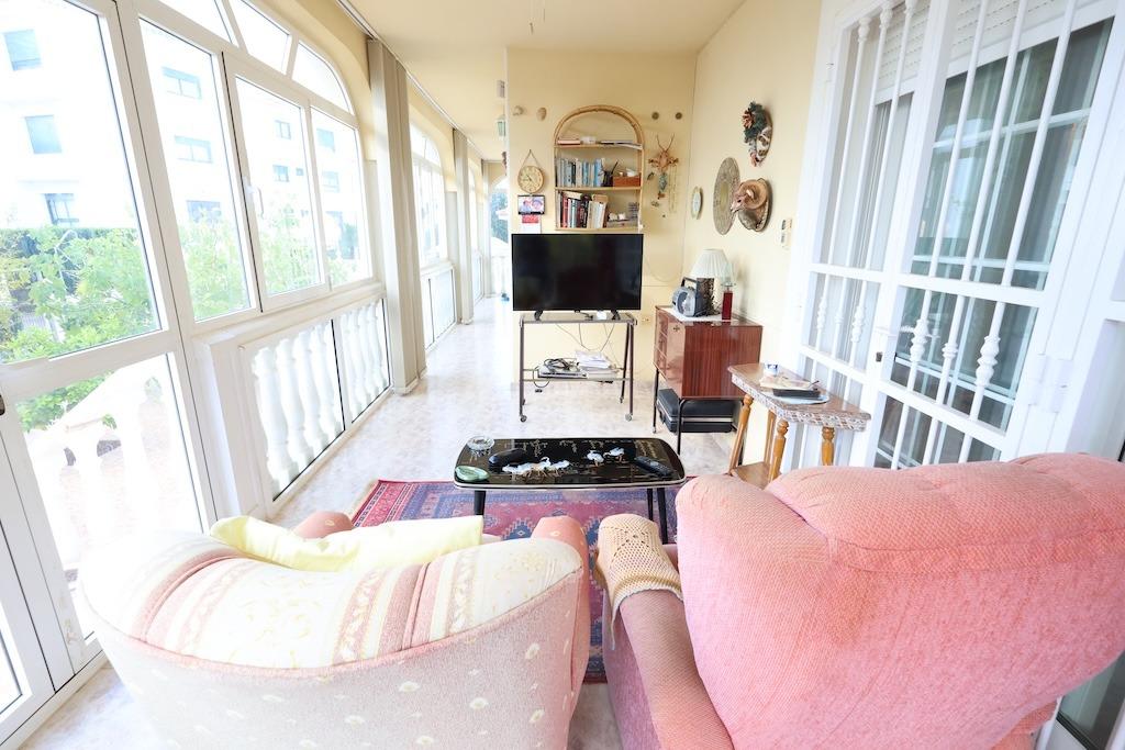 5-Bedroom Villa in Lomas de Campoamor-las Ramblas, Orihuela Costa - Image 3