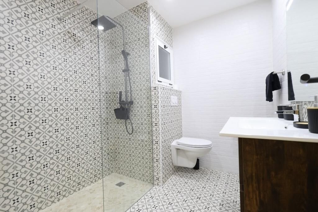 4-Bedroom Apartment in Torrevieja, Torrevieja - Image 10
