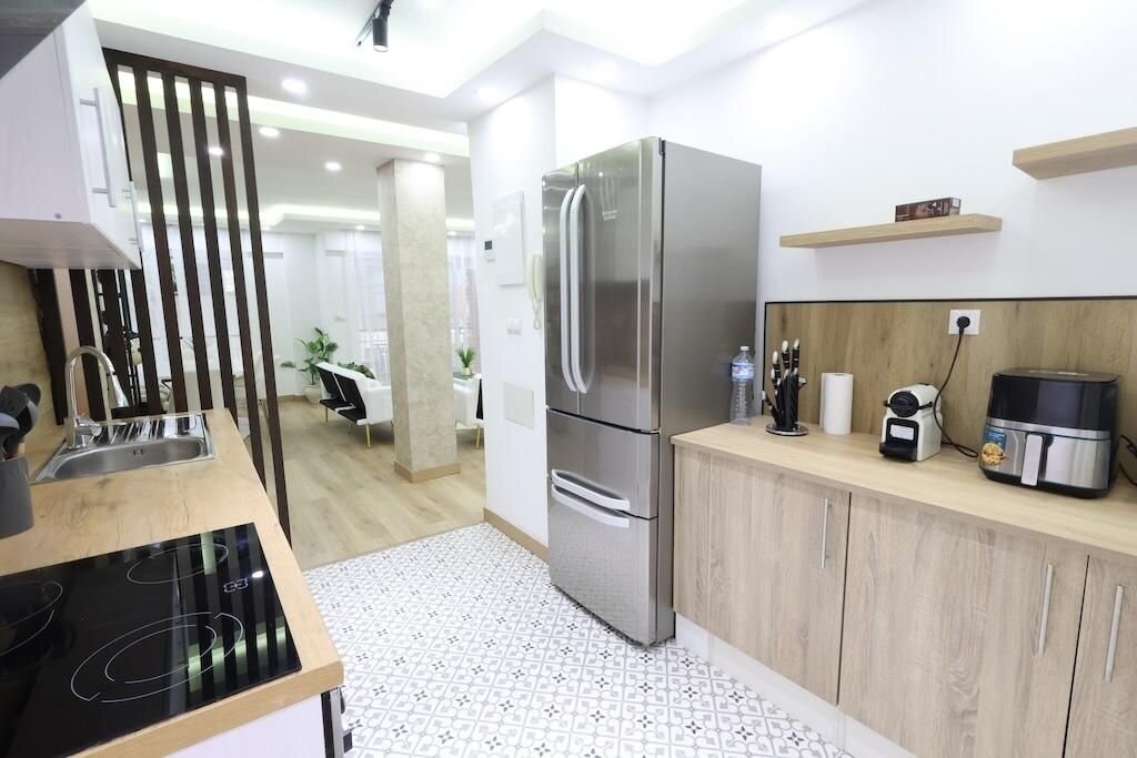 4-Bedroom Apartment in Torrevieja, Torrevieja - Image 5