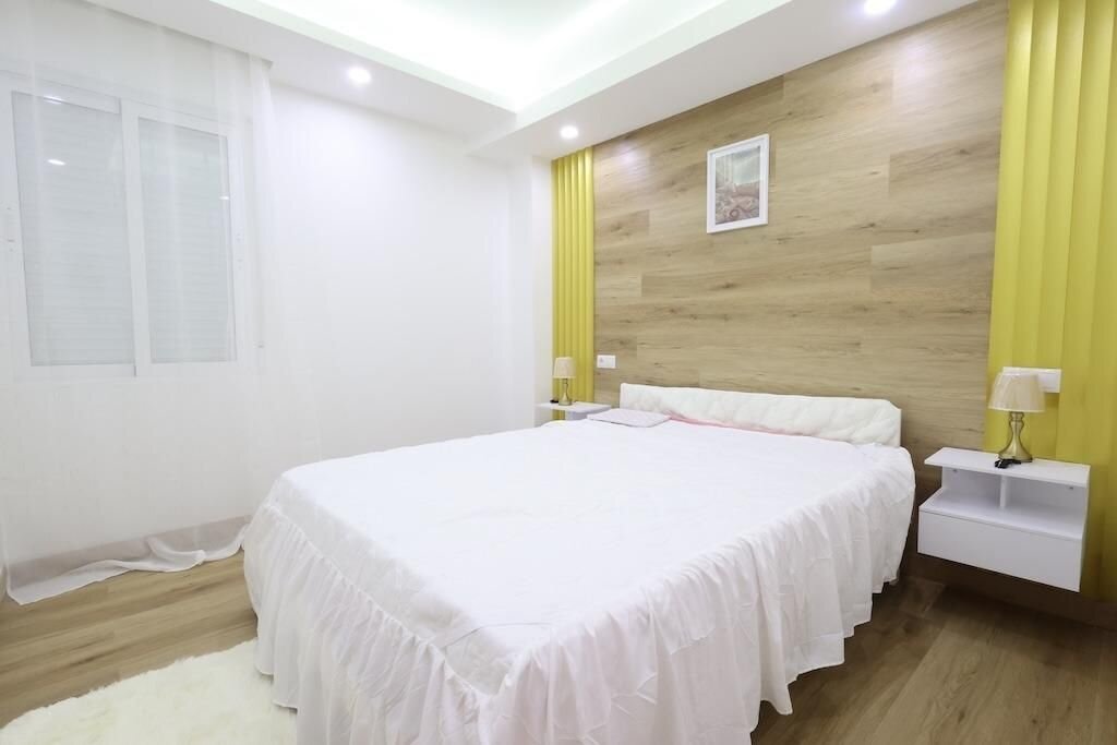 4-Bedroom Apartment in Torrevieja, Torrevieja - Image 7