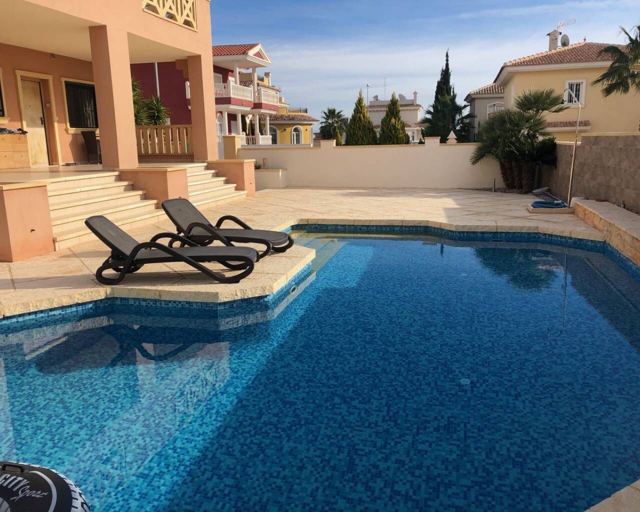 Villa de 4 Dormitorios en Doña Pepa, Rojales - Image 2