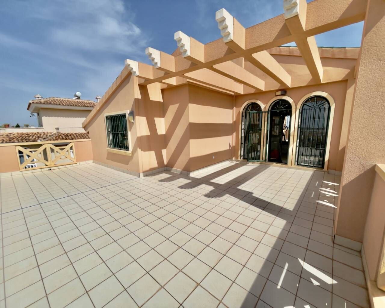 Villa de 4 Dormitorios en Doña Pepa, Rojales - Image 32