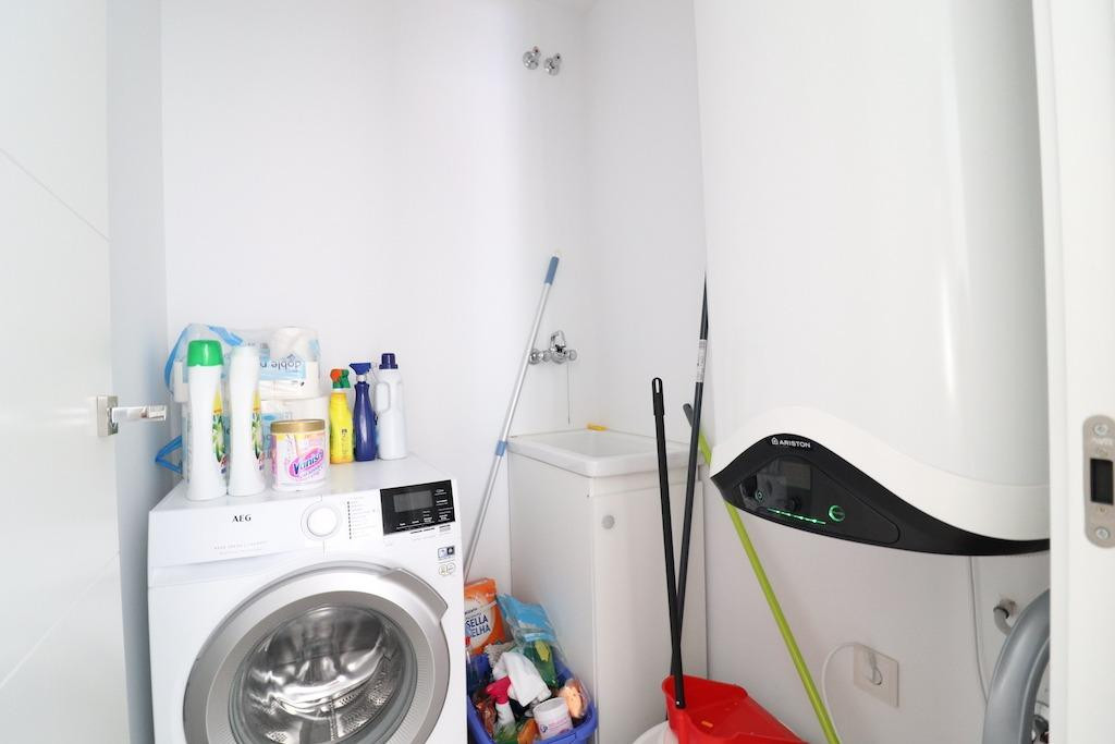 3-Bedroom Detached House in  San Miguel de Salinas | Sunn... - Image 14