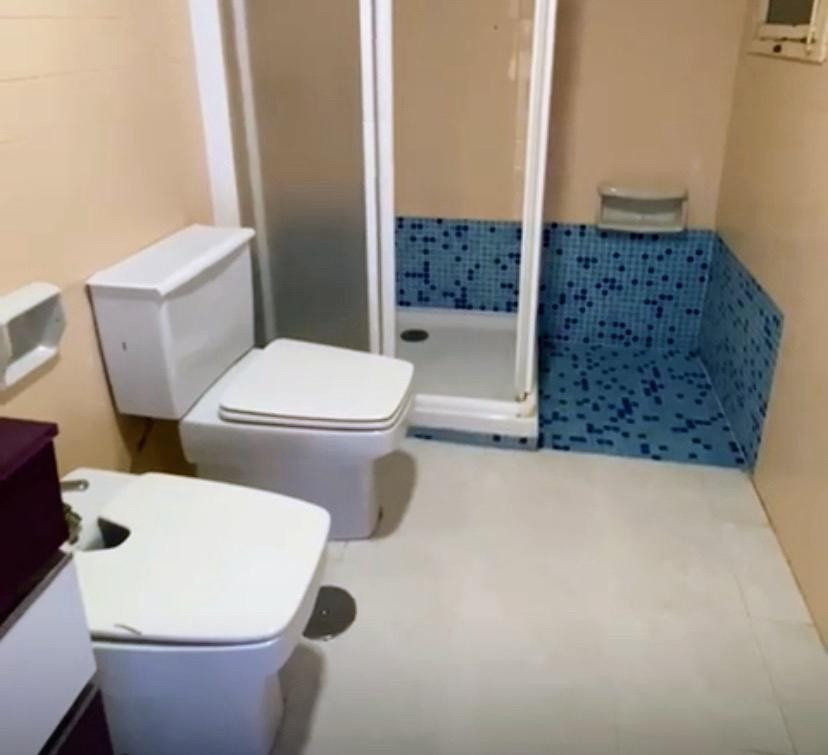 2-Bedroom Middle Floor Apartment in  Benidorm | Sunny Cas... - Image 16