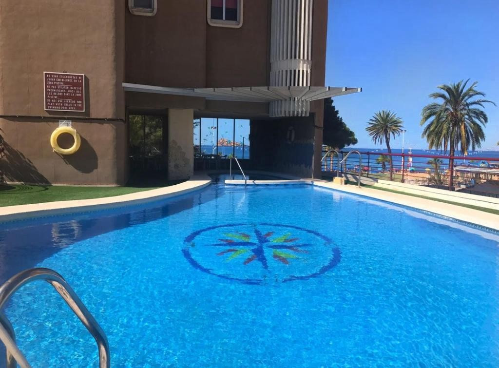 2-Bedroom Middle Floor Apartment in  Benidorm | Sunny Cas... - Image 20