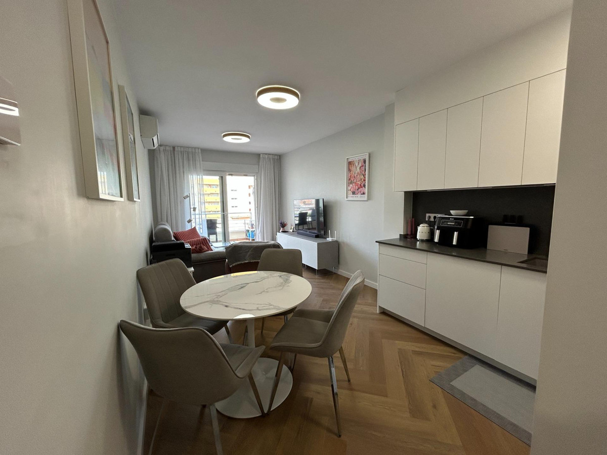 2-Bedroom Penthouse Apartment in Torrevieja | Sunny Casa... - Image 12