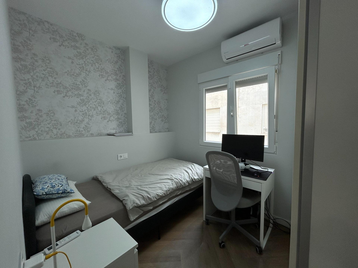 2-Bedroom Penthouse Apartment in Torrevieja | Sunny Casa... - Image 20