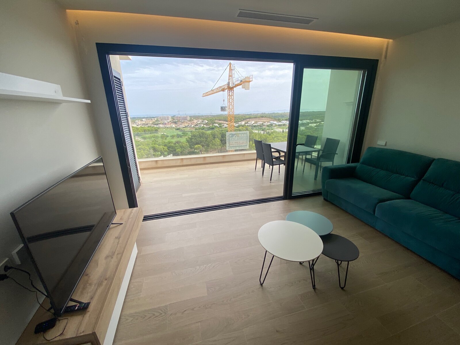 2-Bedroom Apartment in Las Colinas Golf, Orihuela - Image 28