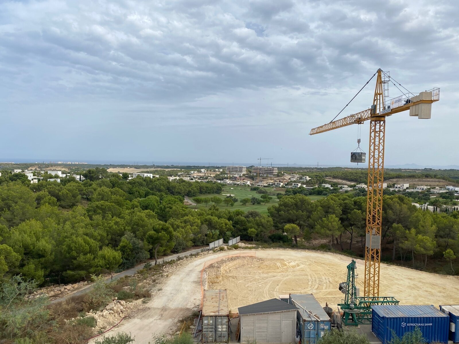 2-Bedroom Apartment in Las Colinas Golf, Orihuela - Image 35