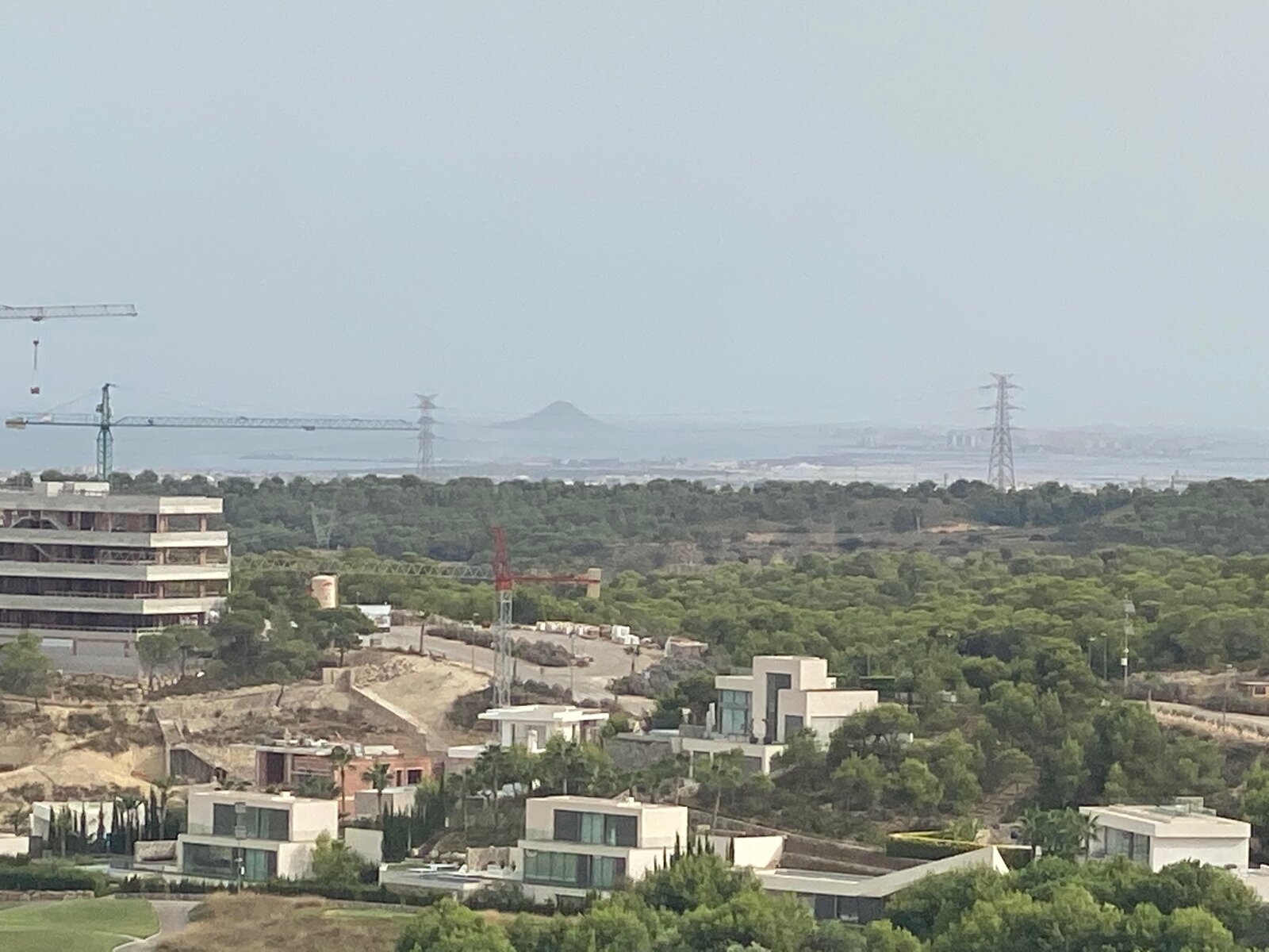 2-Bedroom Apartment in Las Colinas Golf, Orihuela - Image 48