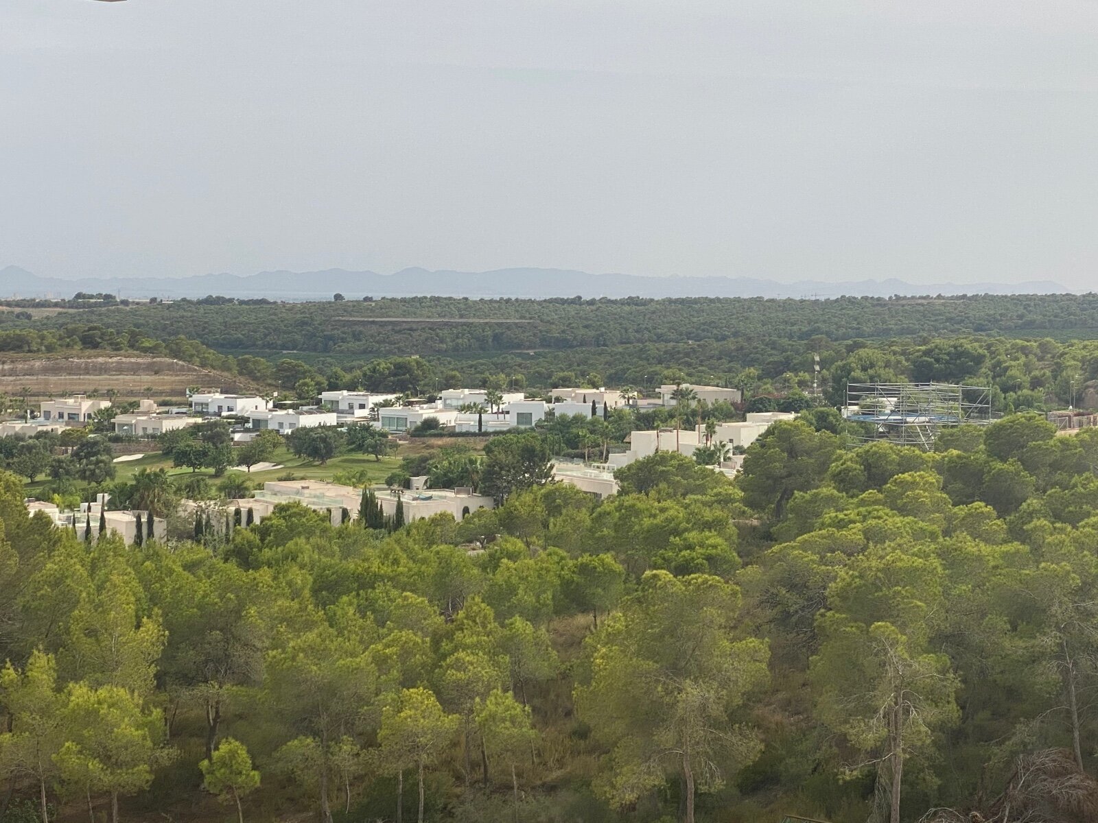 2-Bedroom Apartment in Las Colinas Golf, Orihuela - Image 49