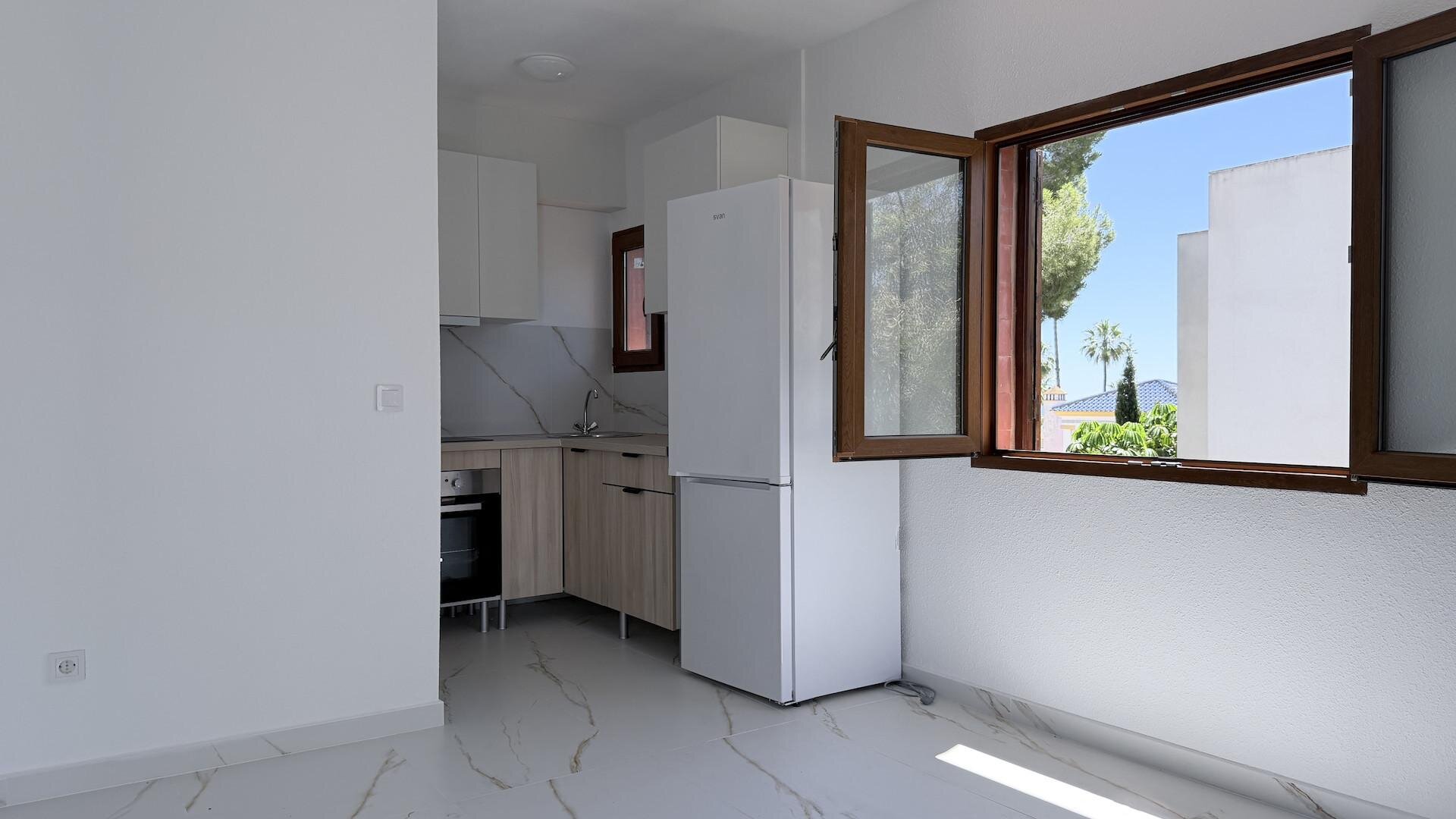 Appartement met 2 Slaapkamers in Villamartin, Orihuela Costa - Image 12