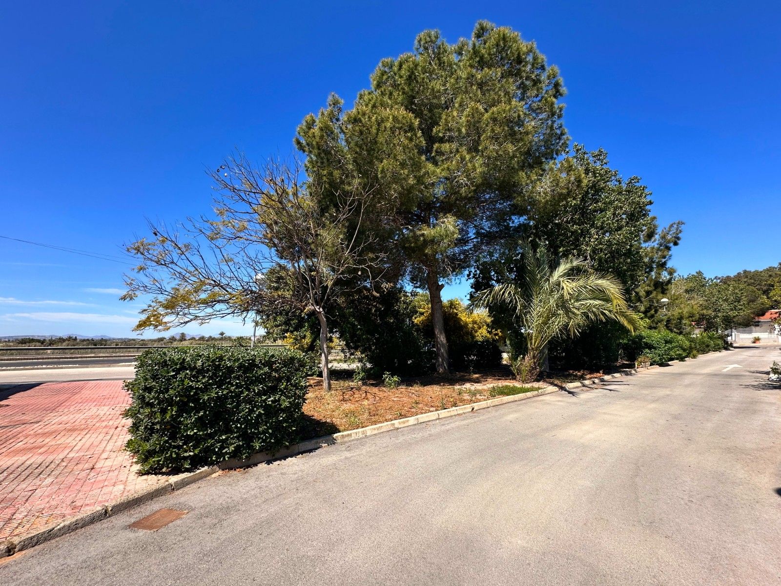 2-Bedroom House in Urbanizaciones, Guardamar del Segura - Image 3