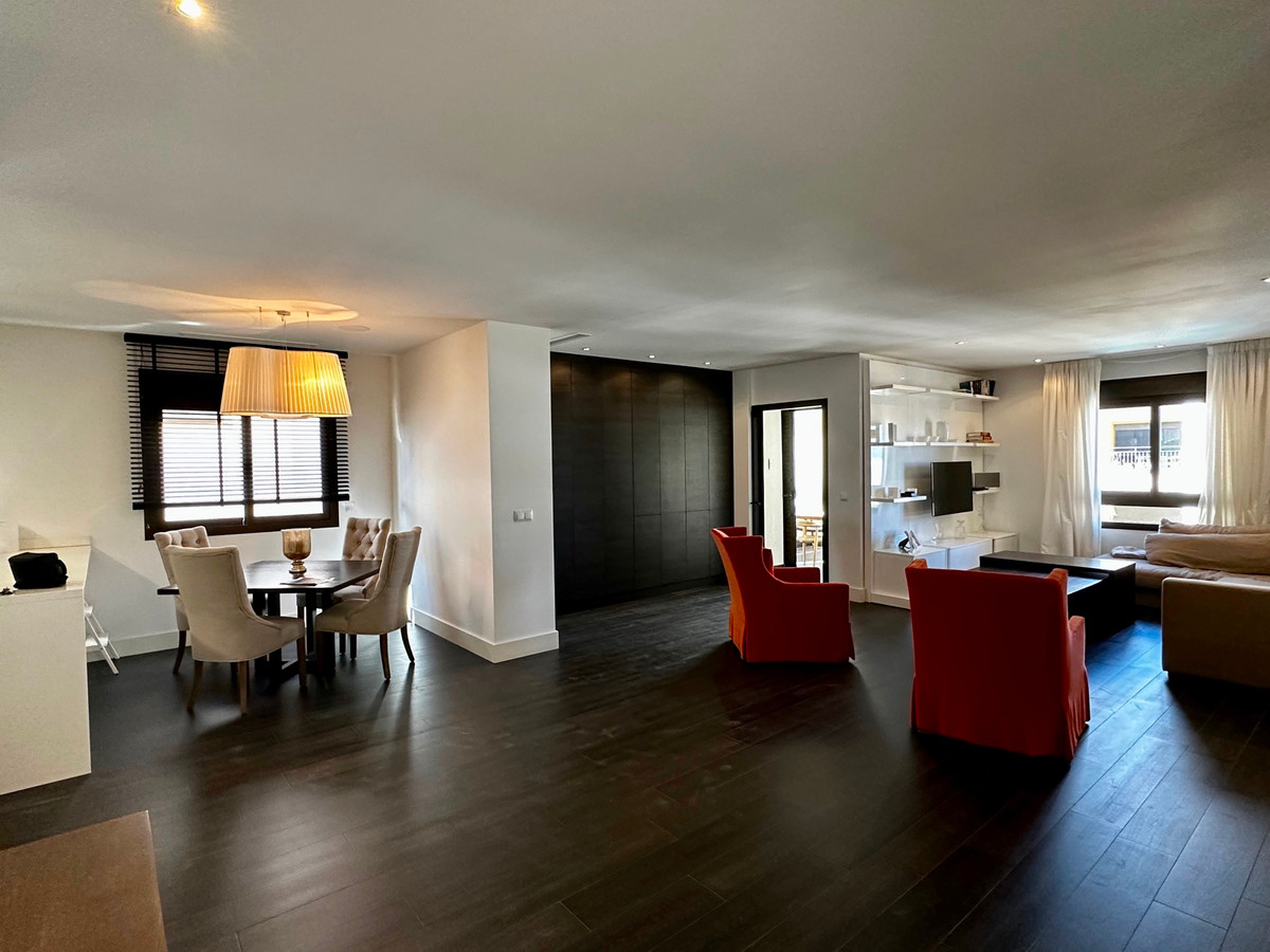 2-Bedroom Penthouse Apartment in Guardamar del Segura | ... - Image 5