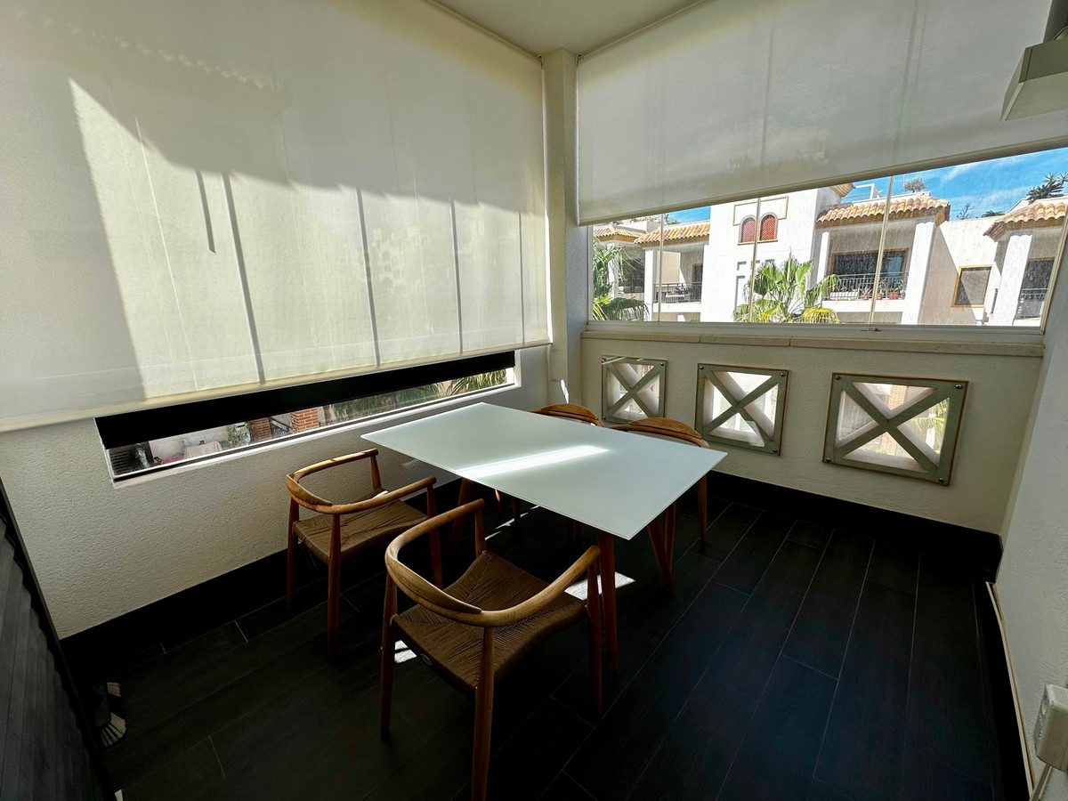 2-Bedroom Penthouse Apartment in Guardamar del Segura | ... - Image 9