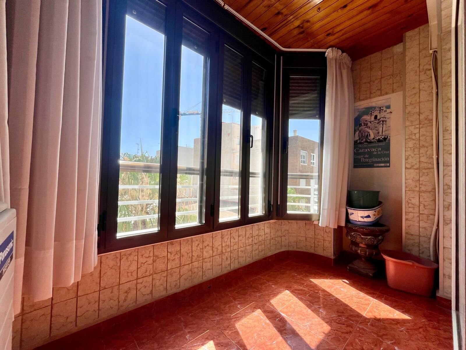 Appartement de 3 Chambres à Torrevieja - Image 5