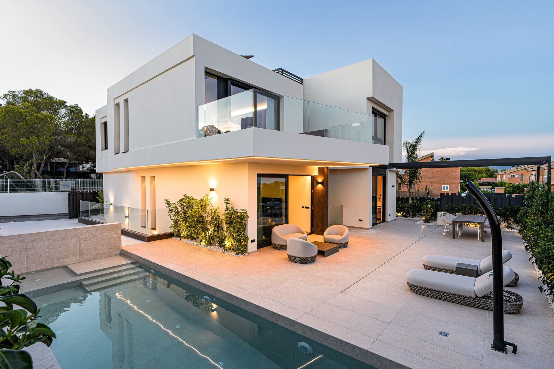 Villa met 4 Slaapkamers in La Nucía - Image 2