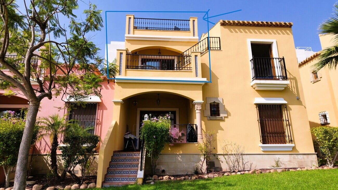 2-Bedroom Apartment in Lomas de Cabo Roig, Orihuela Costa - Image 1