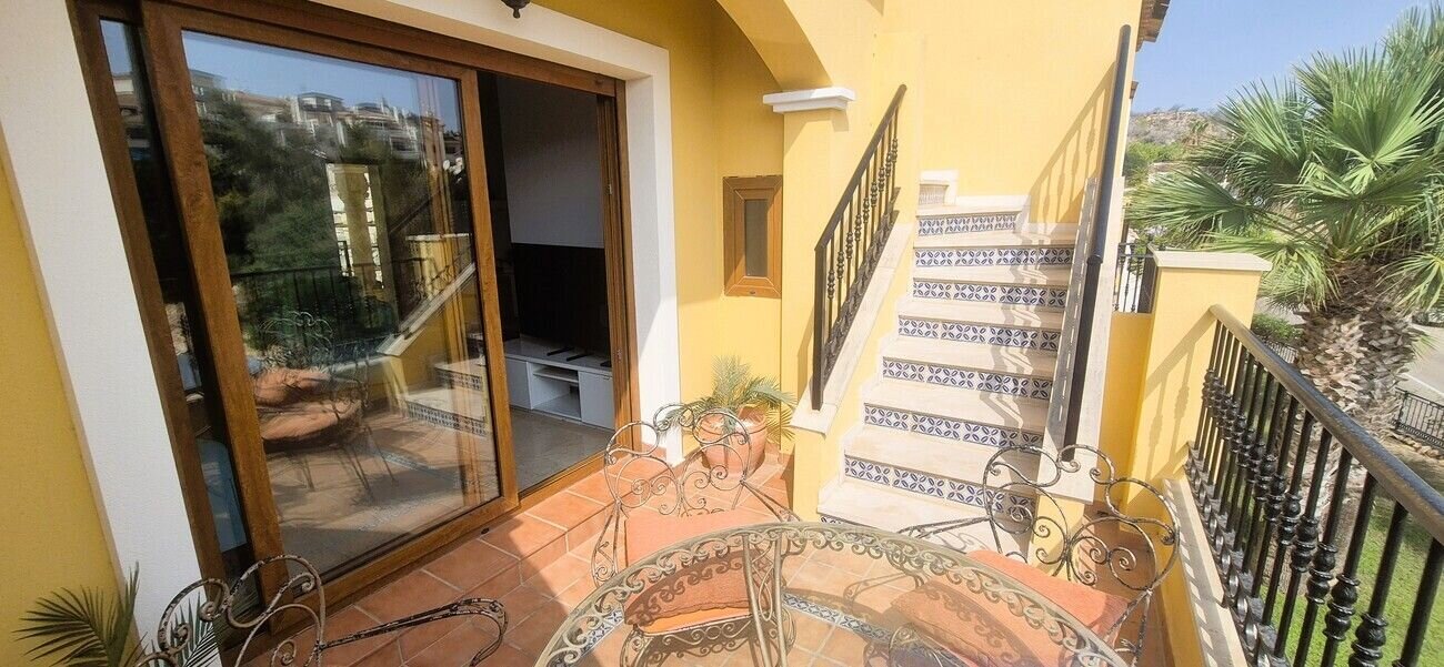 2-Bedroom Apartment in Lomas de Cabo Roig, Orihuela Costa - Image 23