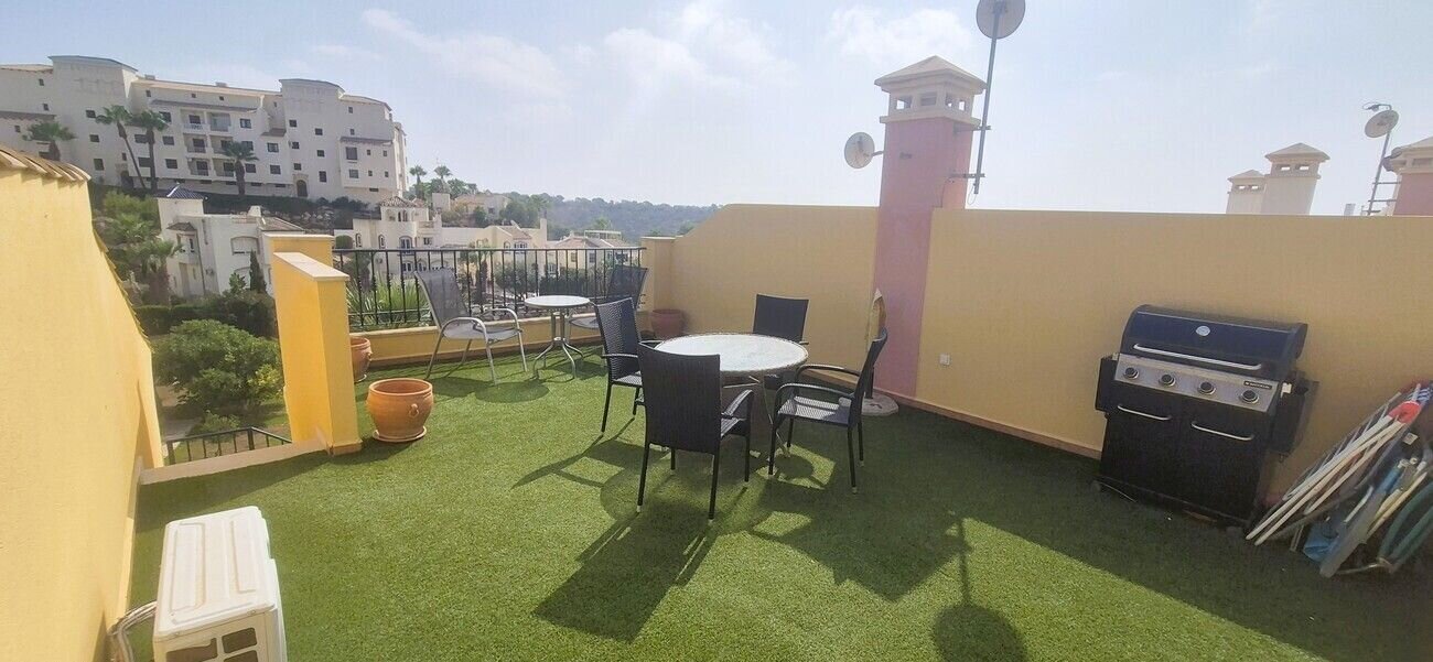 2-Bedroom Apartment in Lomas de Cabo Roig, Orihuela Costa - Image 26