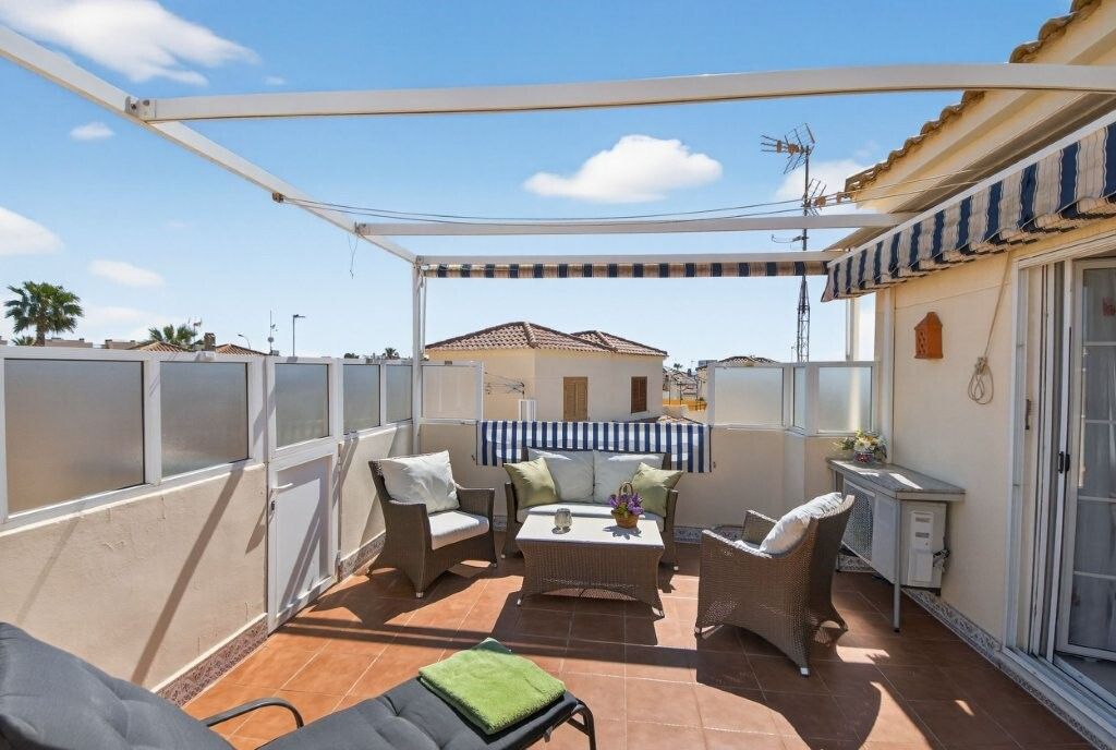 3-Bedroom Apartment in La Zenia, Orihuela Costa - Image 16
