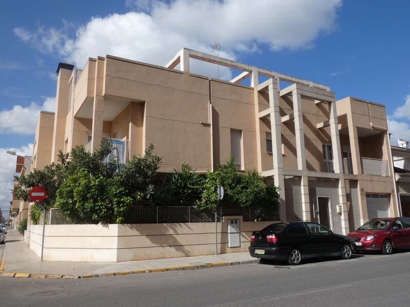 4-Bedroom Villa in Centro Urbano 2, Almoradi - Image 20