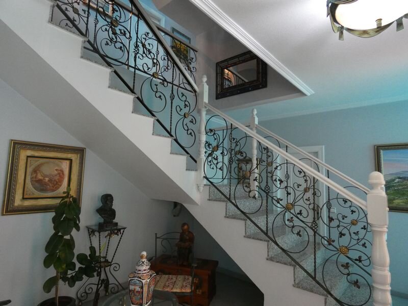4-Bedroom Villa in Centro Urbano 2, Almoradi - Image 6
