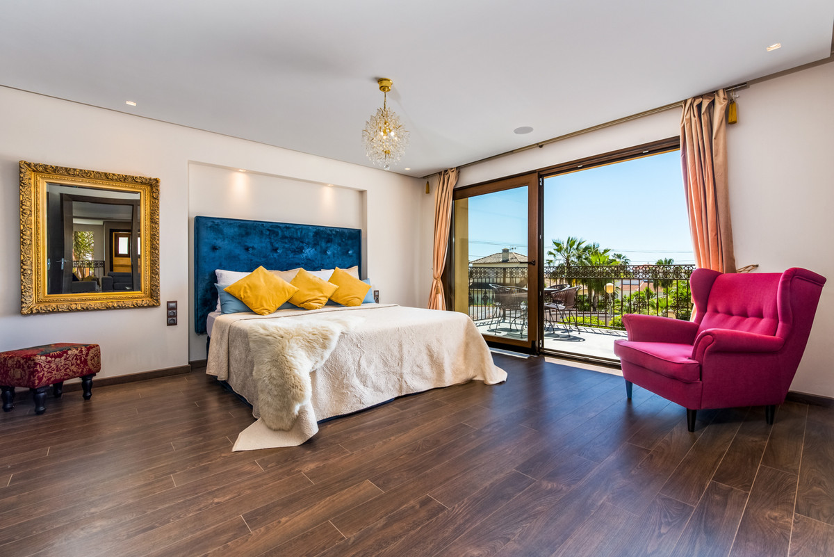 4-Bedroom Detached House in Ciudad Quesada, Rojales | Sun... - Image 11