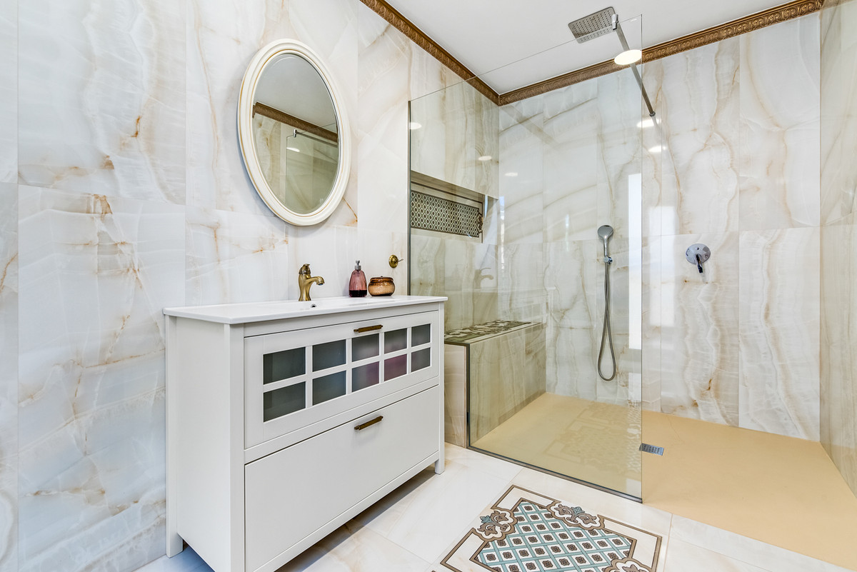 4-Bedroom Detached House in Ciudad Quesada, Rojales | Sun... - Image 17