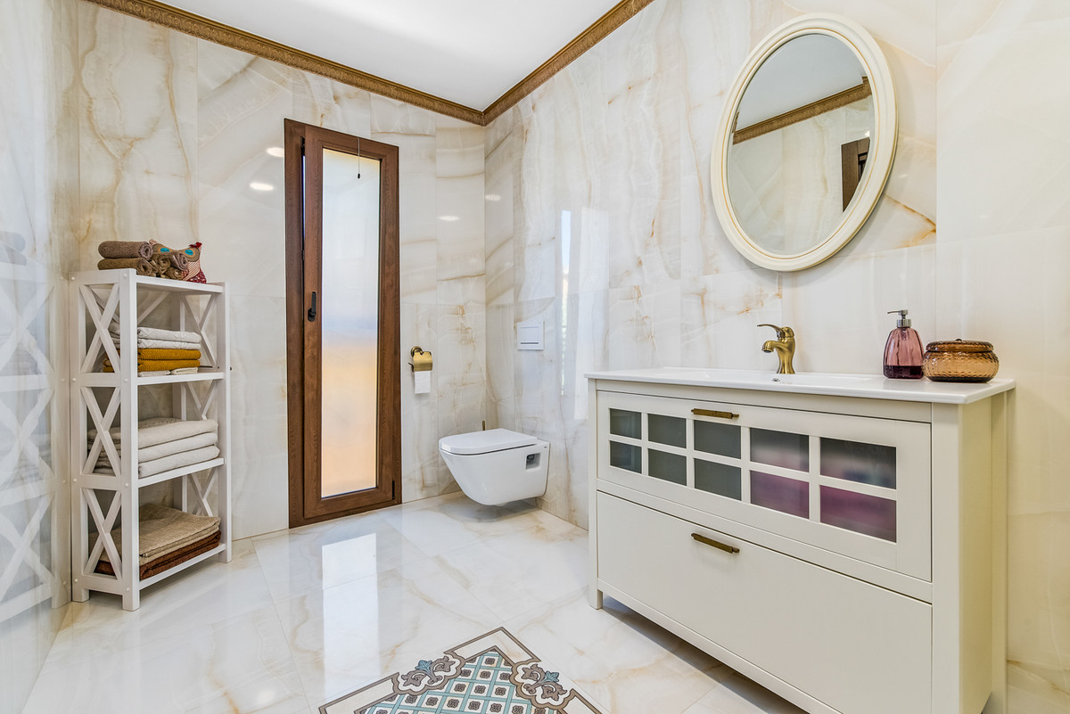 4-Bedroom Detached House in Ciudad Quesada, Rojales | Sun... - Image 18