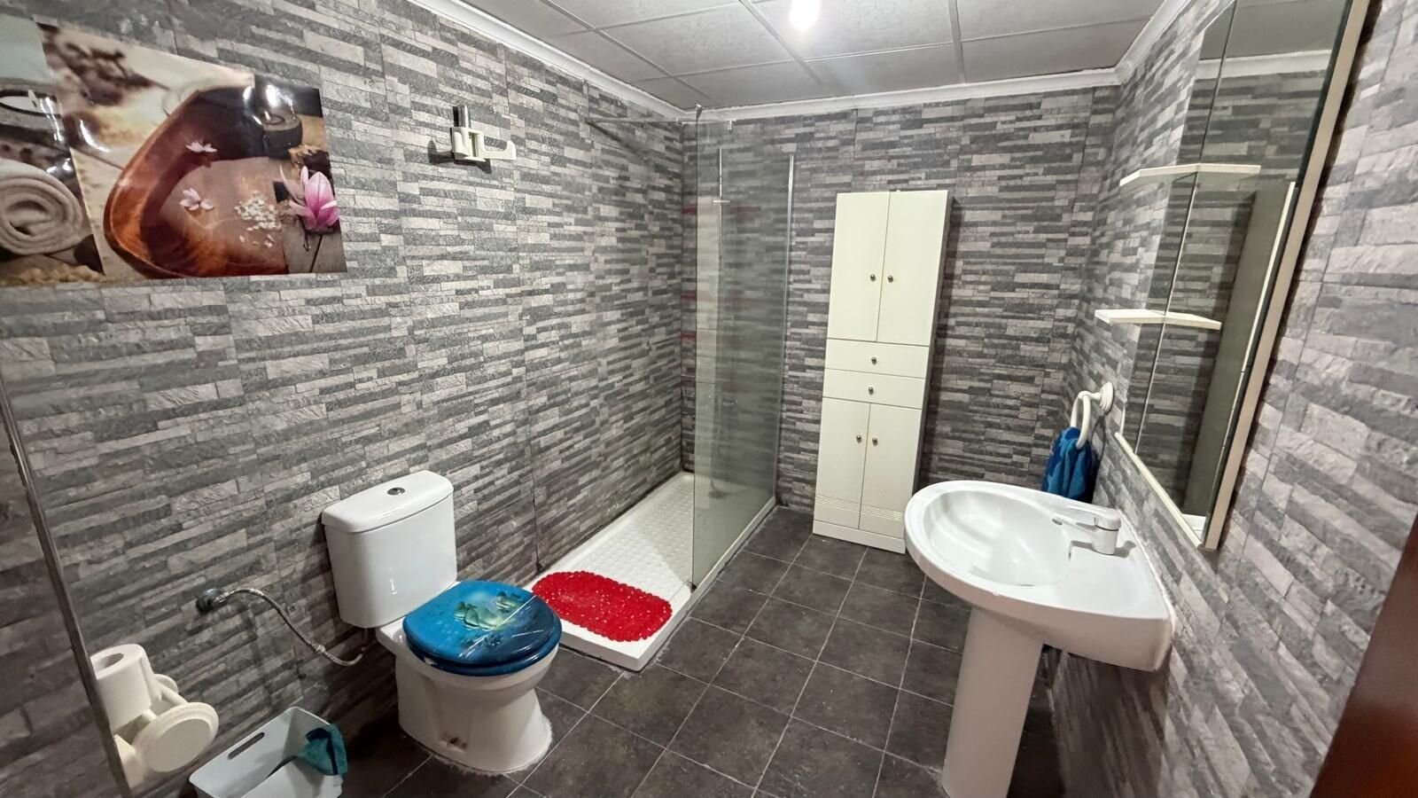 2-Bedroom Apartment in Acequion, Torrevieja - Image 26