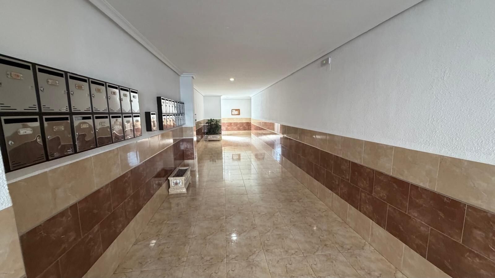 2-Bedroom Apartment in Acequion, Torrevieja - Image 39