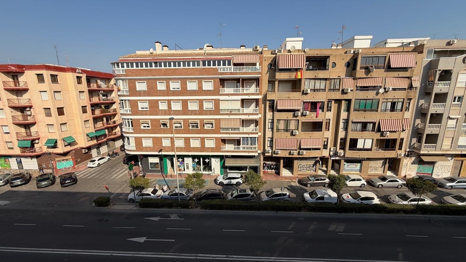 2-Bedroom Apartment in Acequion, Torrevieja - Image 40