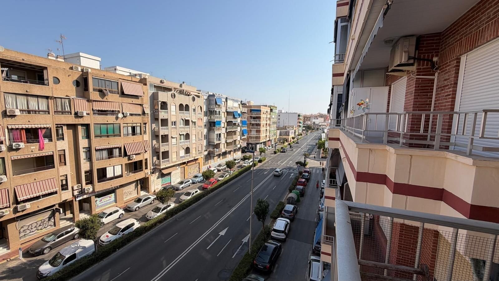 2-Bedroom Apartment in Acequion, Torrevieja - Image 42