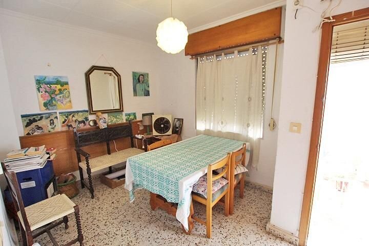 3-Bedroom House in Centro, Guardamar del Segura - Image 13
