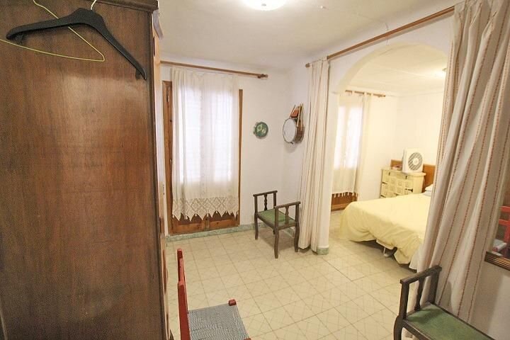 3-Bedroom House in Centro, Guardamar del Segura - Image 16